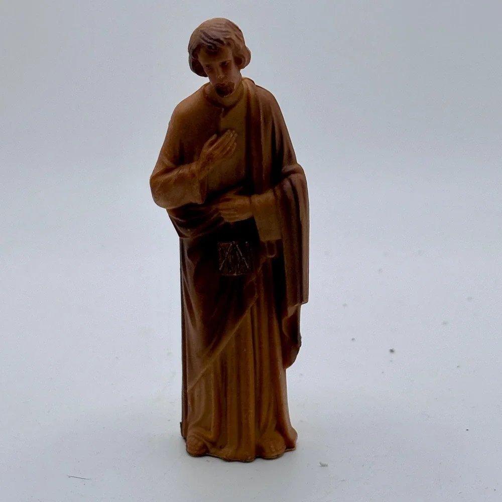 AB‎ Plastics Nativity Scene Hong Kong 864 DO 7 Piece Figurines